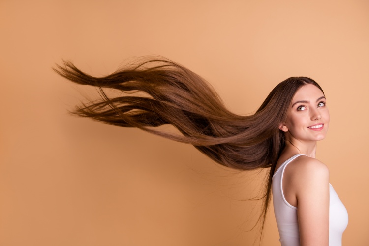 Biotina para crescimento de cabelo