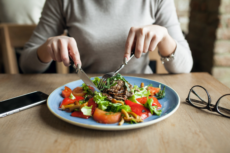 Receita: Deliciosa salada de inverno para o seu menu